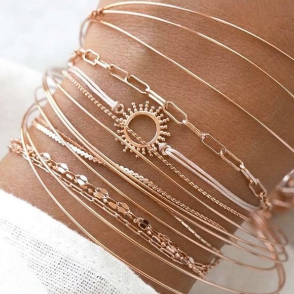 Jewelry - IN STOCK  Dainty Bracelet SEt